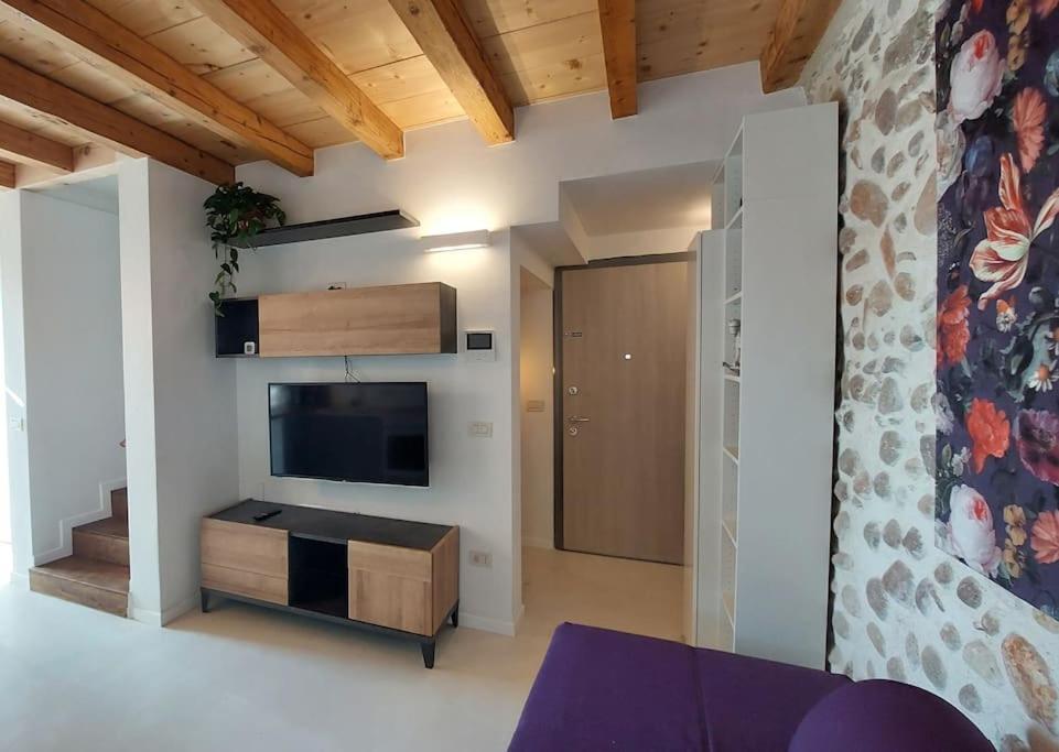 Sui Tetti Di Valeggio - Holiday Apartment Valeggio sul Mincio Luaran gambar