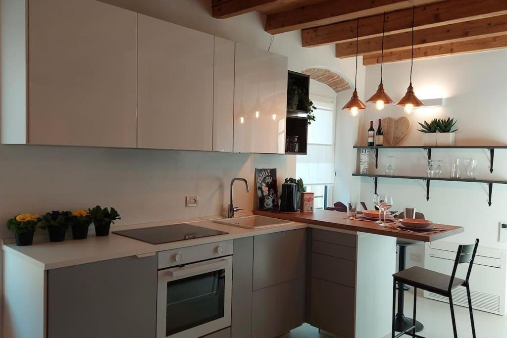 Sui Tetti Di Valeggio - Holiday Apartment Valeggio sul Mincio Luaran gambar