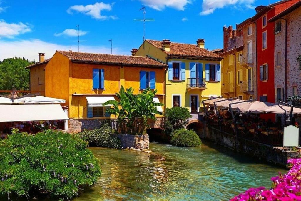 Sui Tetti Di Valeggio - Holiday Apartment Valeggio sul Mincio Luaran gambar